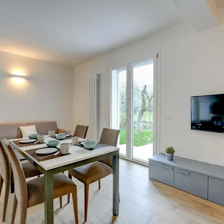 Maison Bellini 1 Apartment Toscolano Maderno