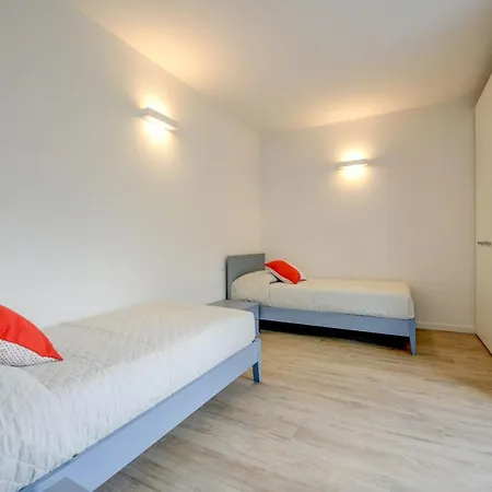 Apartment Maison Bellini 1 *