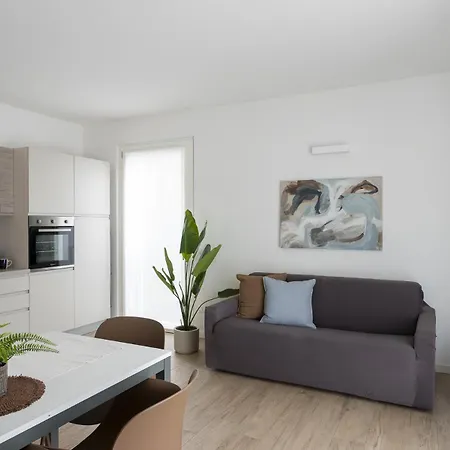 Maison Bellini 1 Apartment *