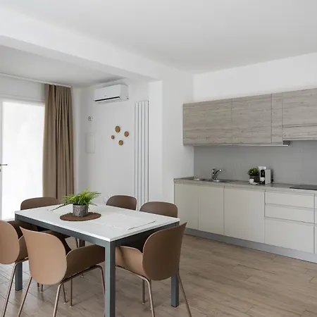 Maison Bellini 1 Appartamento Toscolano-Maderno
